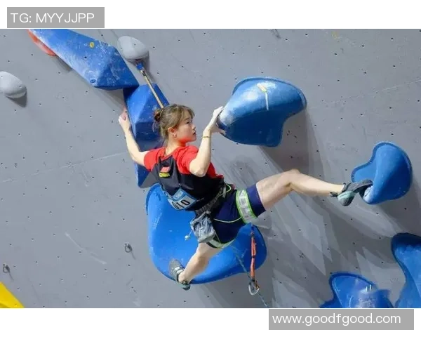 对话攀岩女神周芳：探索她的攀岩生涯与心路历程